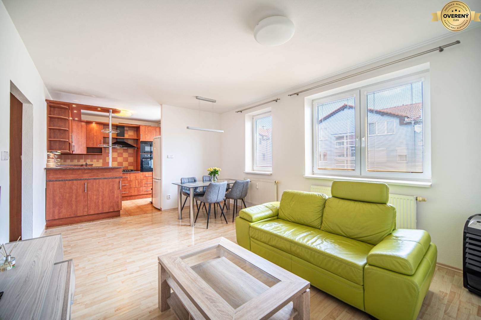 3-izbový byt prenájom Bratislava Vajnory - obývačka