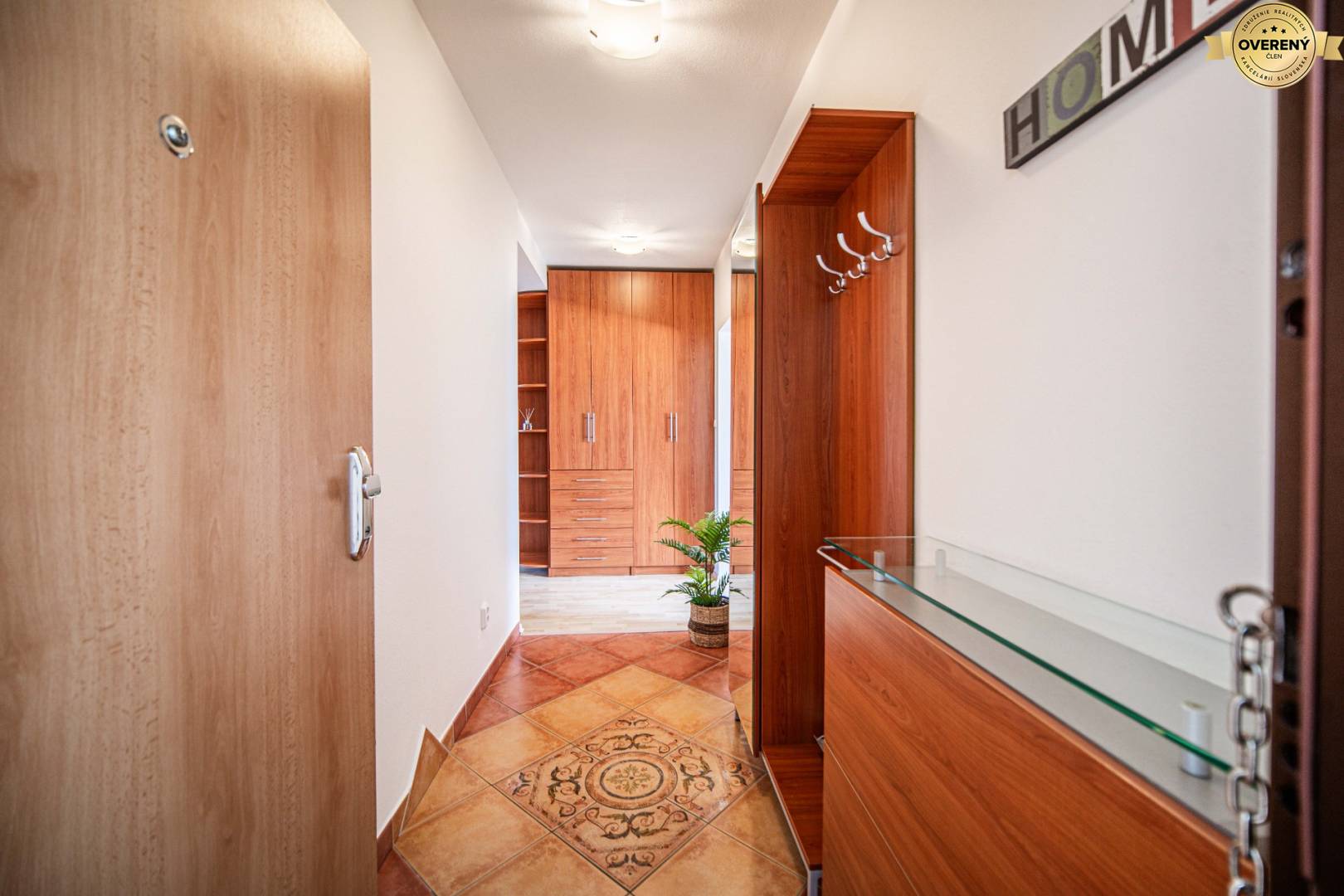 3-izbový byt prenájom Bratislava Vajnory - vstup