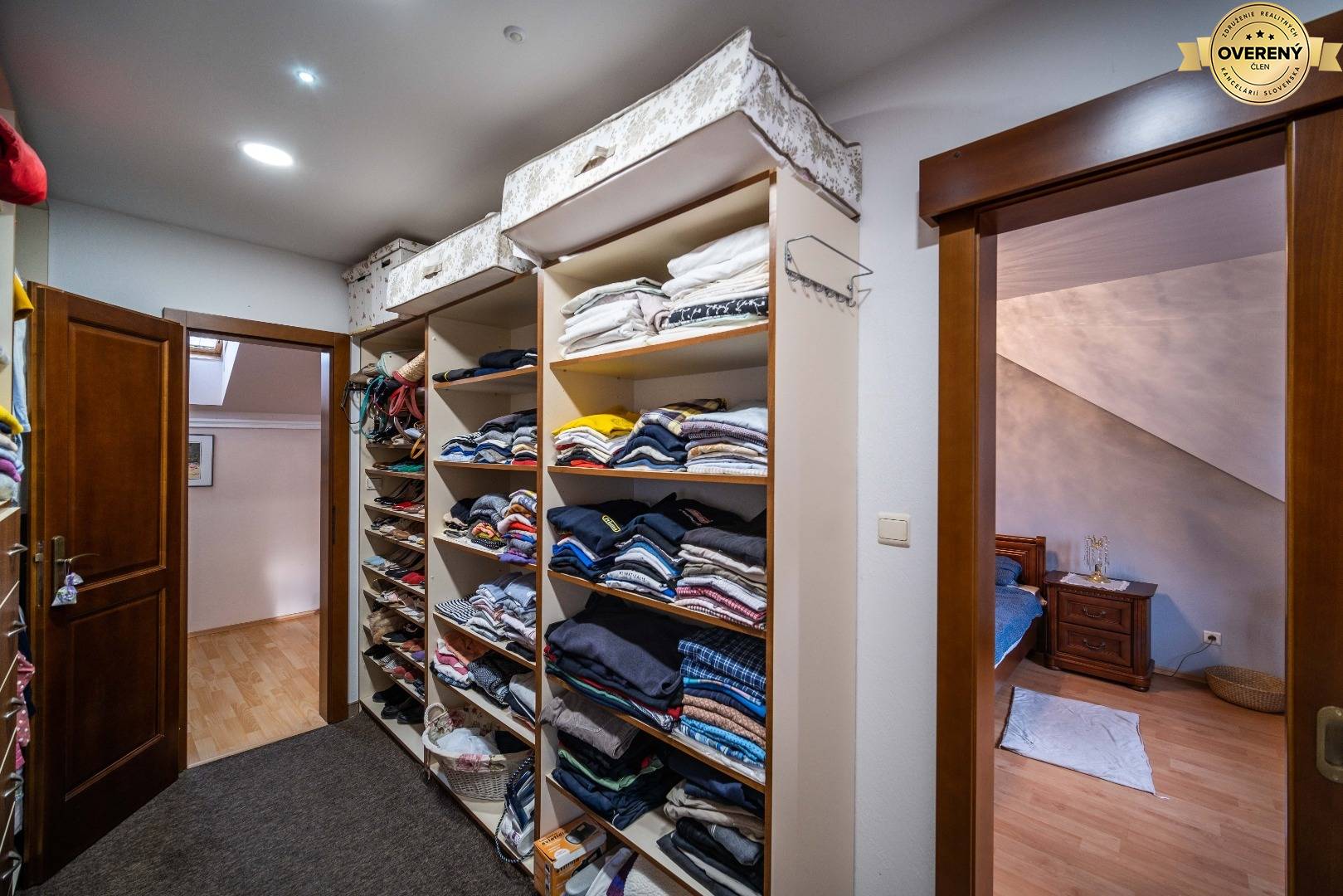 Rodinný dom Pezinok Grinava na predaj - šatník