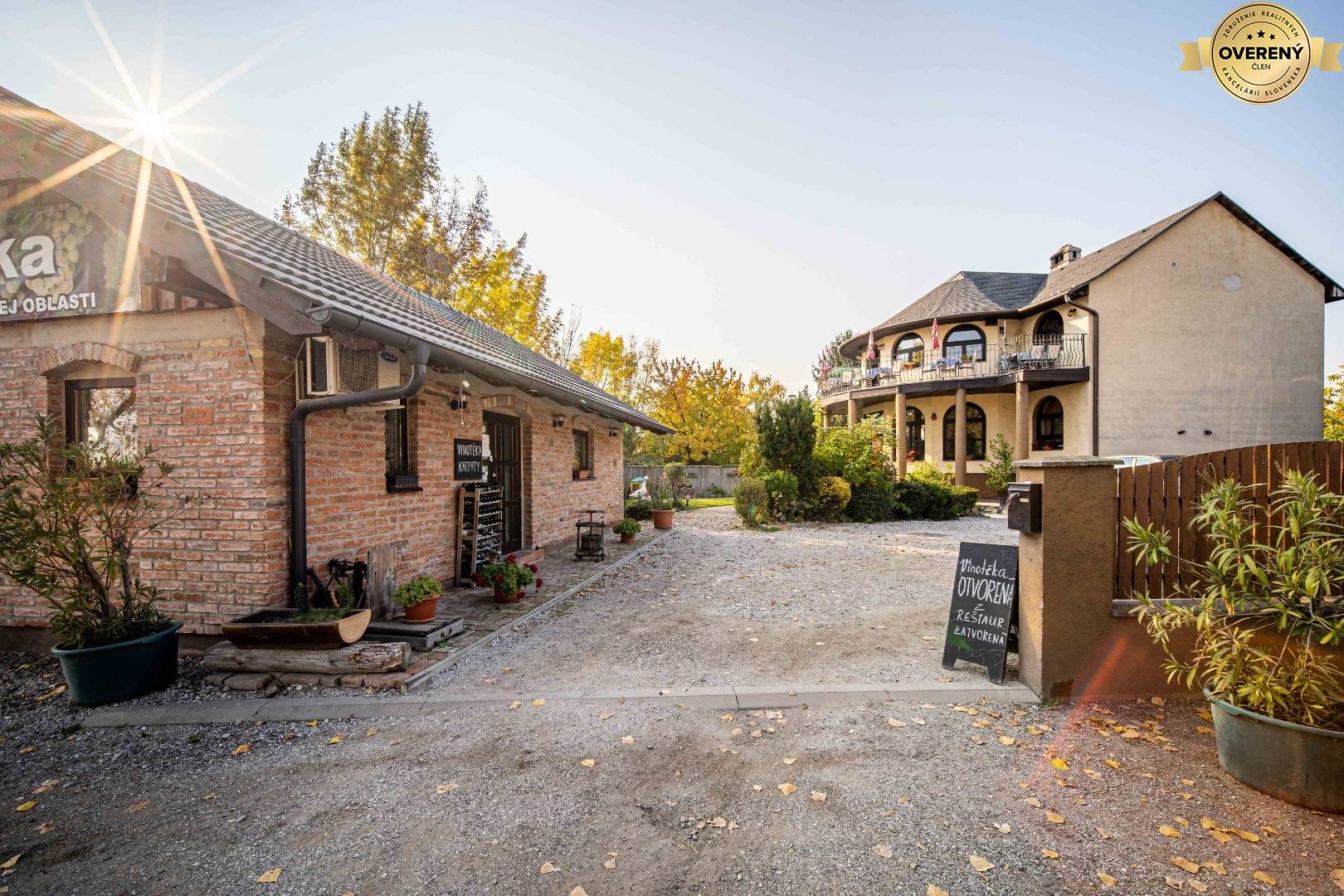 PRENÁJOM OBJEKTU REŠTAURÁCIE - VINOSADY
